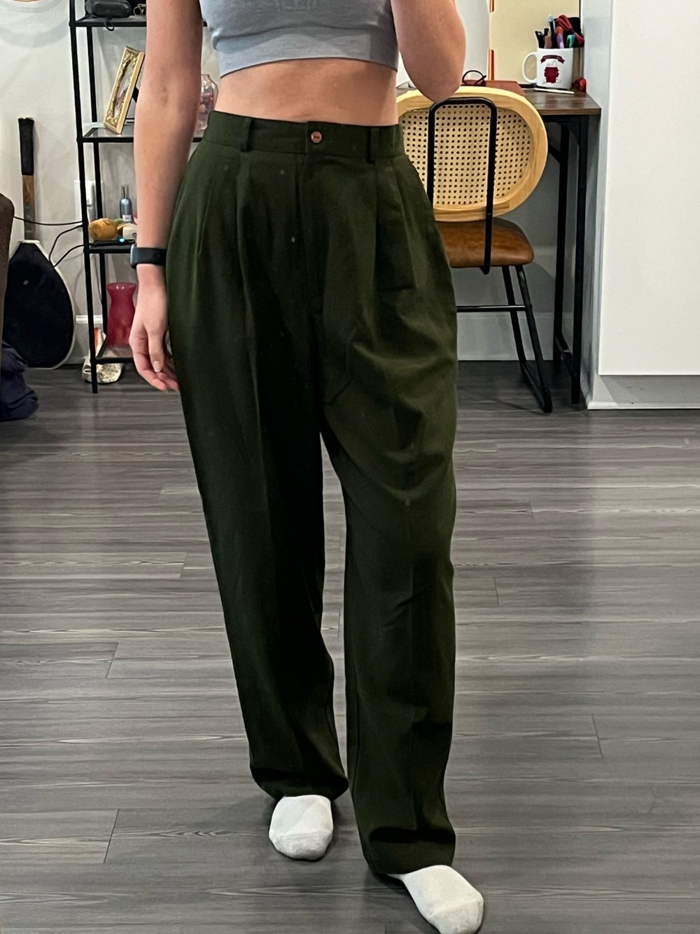 Vintage Requirements Olive Green High-Waist Pleated Trousers